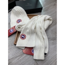 Canada Goose Caps Scarfs